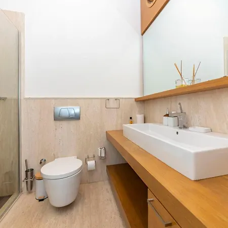 Glorious Villa With Jacuzzi, Sauna And Private Pool In Bodrum, Mugla Yalıkavak