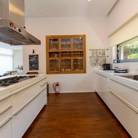 Appartement Glorious Villa With Jacuzzi, Sauna And Private Pool In Bodrum, Mugla